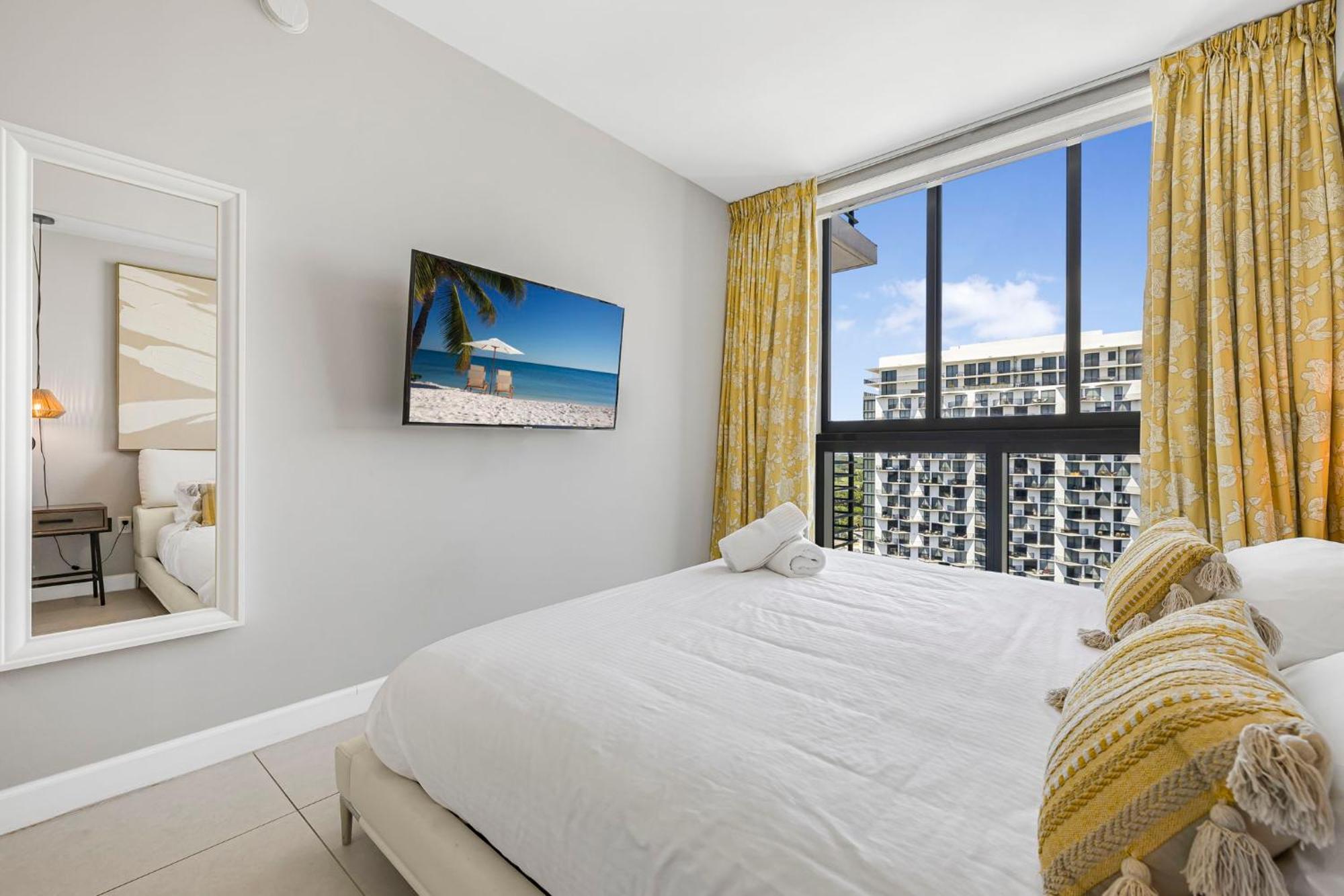 Apartment Modern Hotel With Pool & Gym In Prime Doral Location *